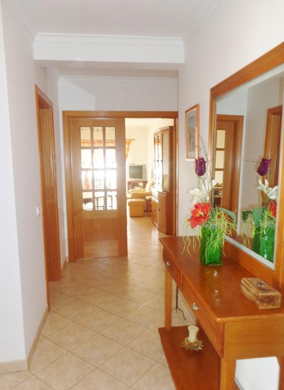 Apartamento Avenida Da Liberdade Αλμπουφέιρα Δωμάτιο φωτογραφία