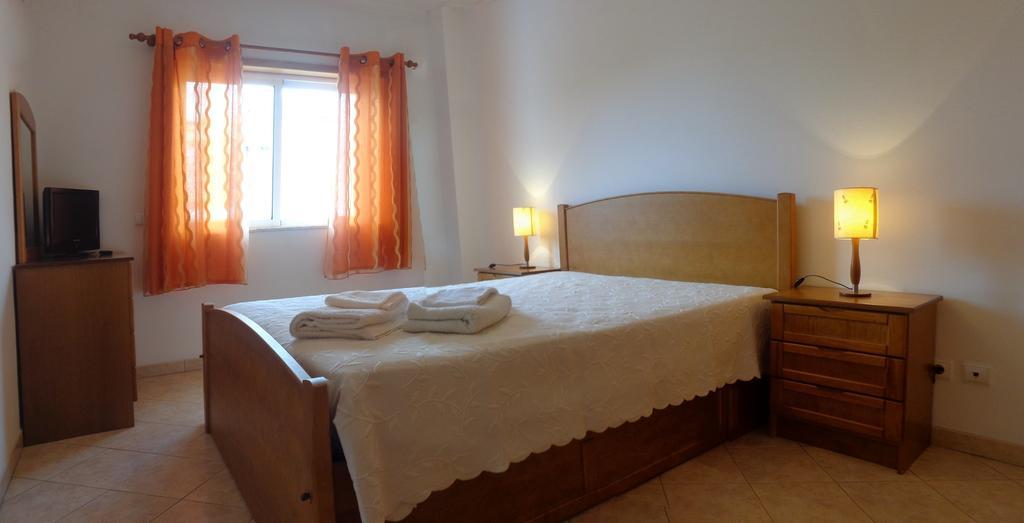 Apartamento Avenida Da Liberdade Αλμπουφέιρα Δωμάτιο φωτογραφία