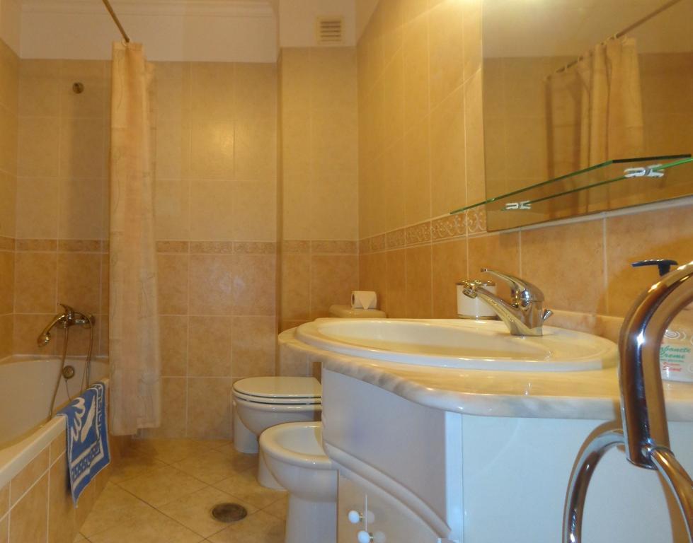 Apartamento Avenida Da Liberdade Αλμπουφέιρα Δωμάτιο φωτογραφία