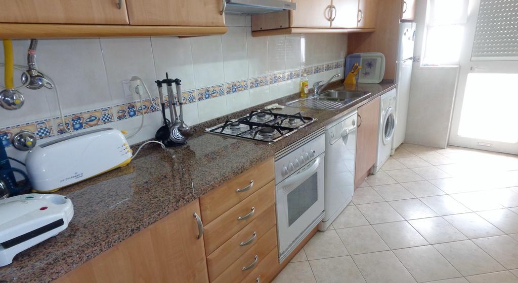 Apartamento Avenida Da Liberdade Αλμπουφέιρα Δωμάτιο φωτογραφία